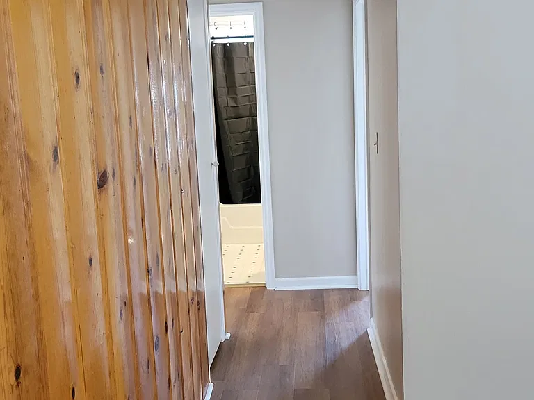 409 S Delaware Ave — Photo 4