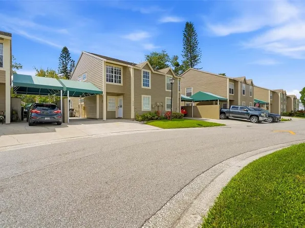 9020 LAKE PLACE LANE #9020, TAMPA, FL 33634