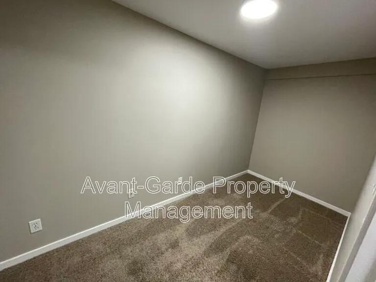 21 Chippewa Rd #BASEMENT — Photo 12