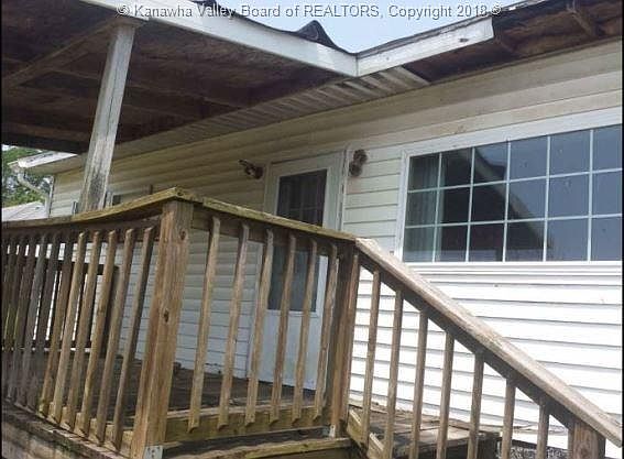 3rd image of 714 8th Ave