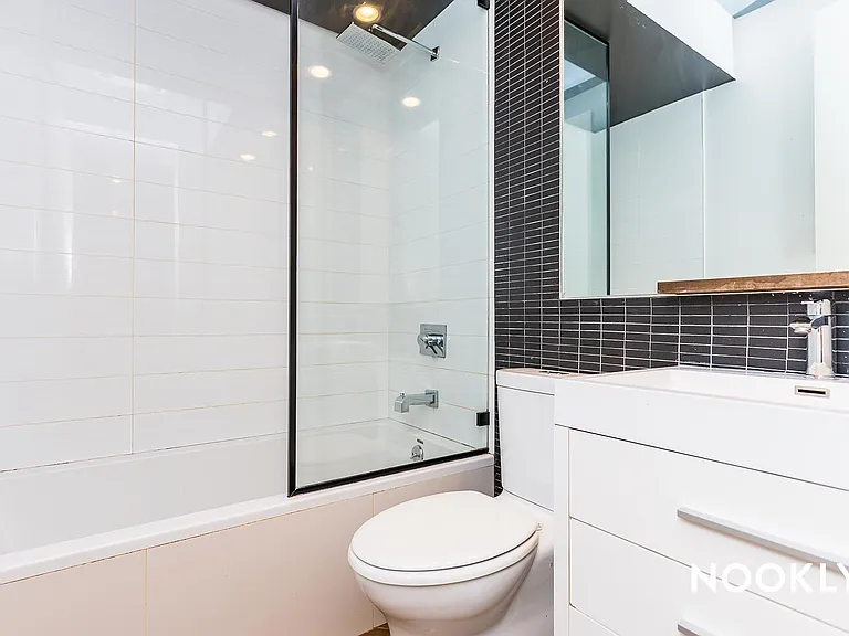 829 Willoughby Ave #4F — Photo 9