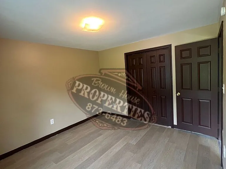 304 Norridgewock Rd — Photo 5