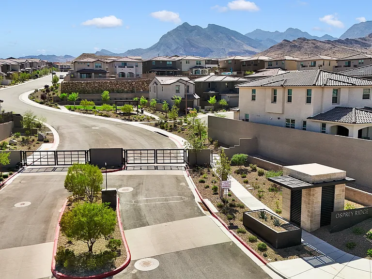 2252 Bird Of Prey St — Photo 3