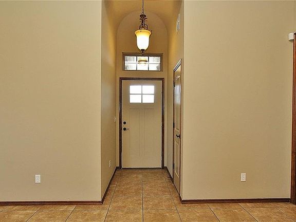 3rd image of 12036 SW 18th St