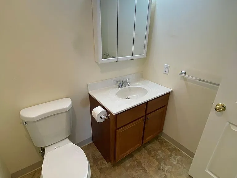 Shore Village Apartments - 55+ Senior Community — Photo 23