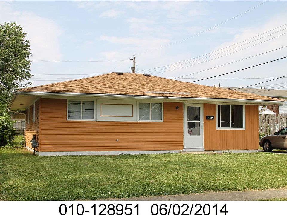 2nd image of 1696 Page Rd