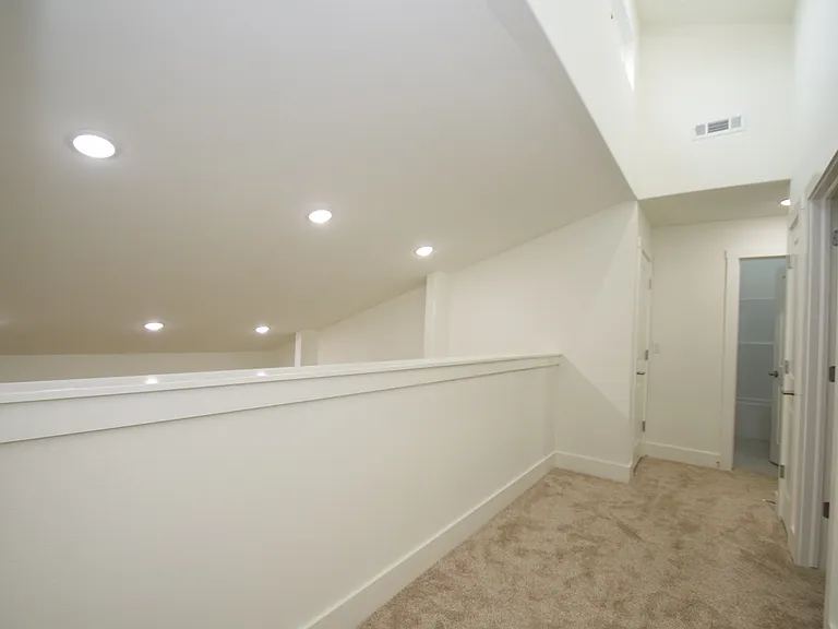 723 Sun Meadows Loop — Photo 18
