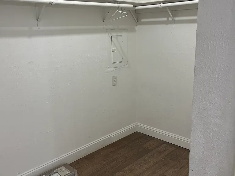 4429 Bowser Ave #101 — Photo 20