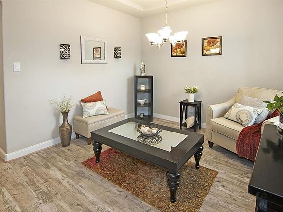 5th image of 24243 Prairie Glen Ln