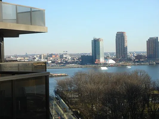 Sold by NY NY Condo, Inc | media 13