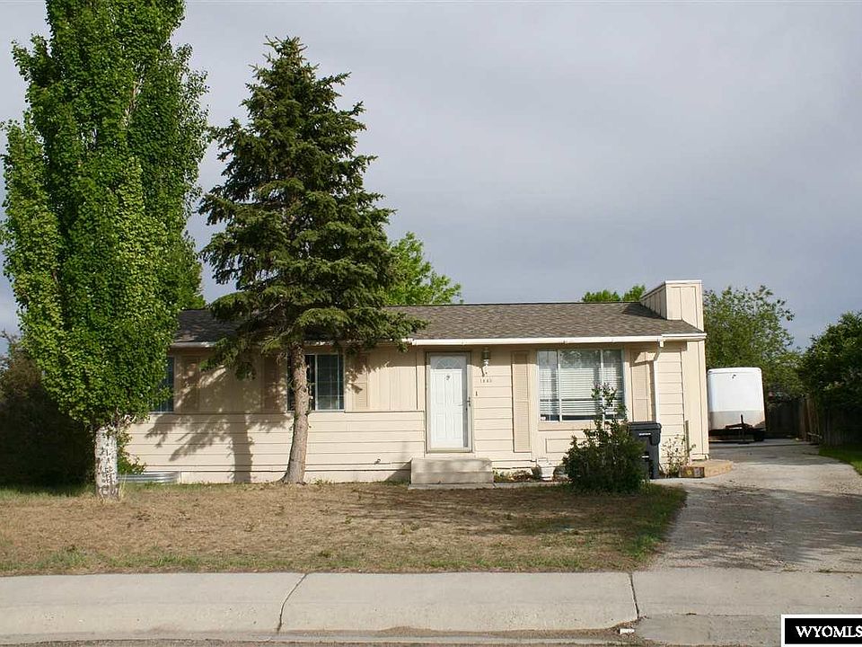 1st image of 1440 Gannett Cir