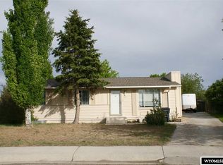 1440 Gannett Cir, Green River, WY 82935