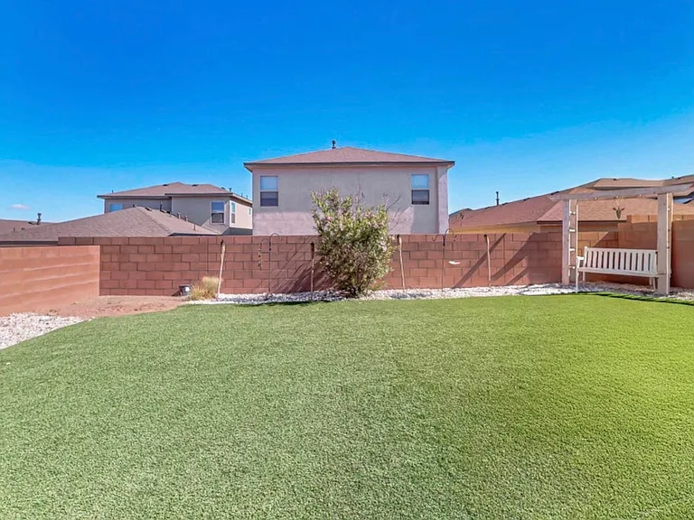 4871 Longs Peak Rd NE — Photo 12
