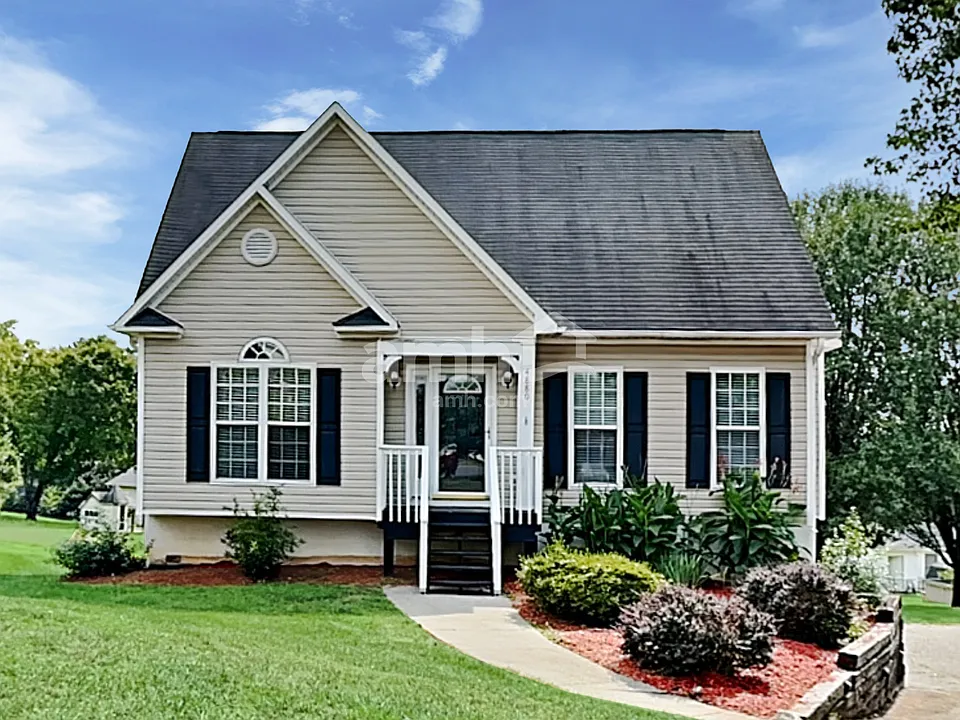 4880 Manteo Ln