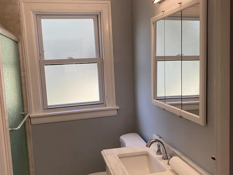 176 S Walnut St #1 — Photo 7