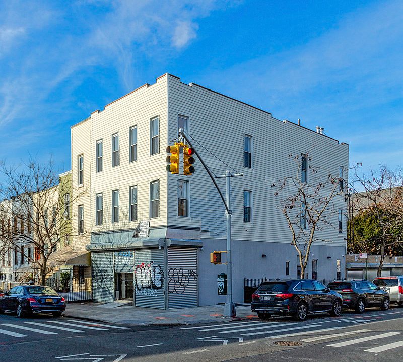 2nd image of 614 Knickerbocker Ave