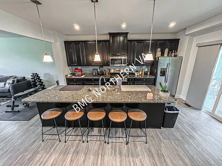 7731 Blackburn Ridge Dr — Photo 9