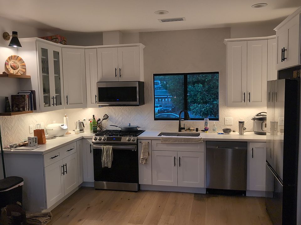 1st image of 4331 Allott Ave