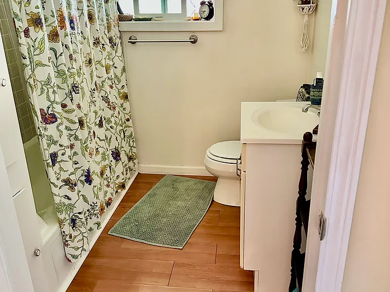 2611 Scott St — Photo 10