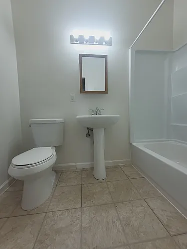 320 S Cleburn St #3 Photo 1