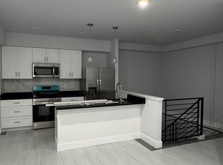 620 N 13th St #1, Philadelphia, PA 19123