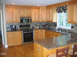 9 Yogananda St, Sandy Hook, CT 06482