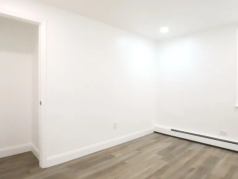 1611 Ann St #1 — Photo 15