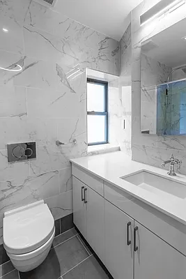 Rented by Bold New York | media 25