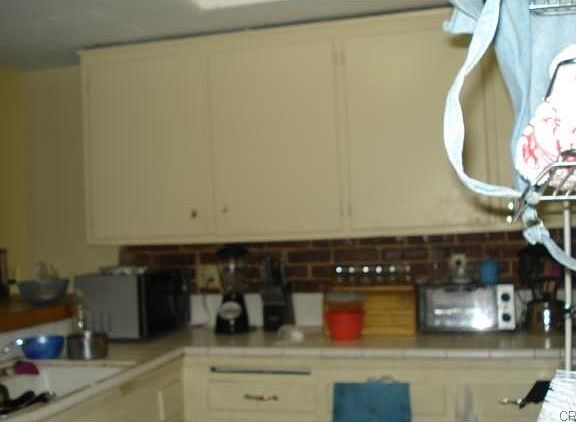 VIEW OF KITCHEN AREA