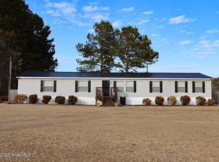 12091 Old Lake Rd, Riegelwood, NC 28456