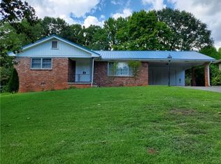 962 Texel Ln, Clarkston, GA 30021