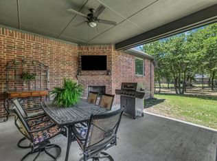 330 Timbers Cir, Poolville, TX 76487