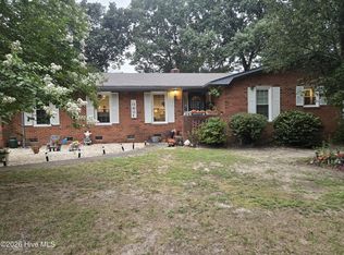 12501 Laurelcrest Road, Laurinburg, NC 28352