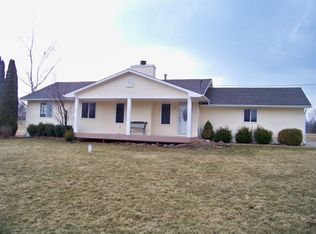 8177 Denton Hill Rd, Fenton, MI 48430