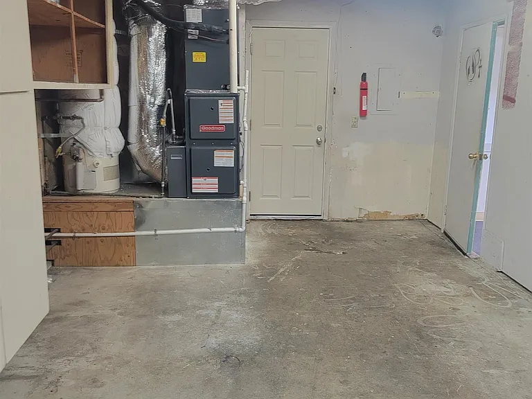 906 Coral Dr — Photo 20