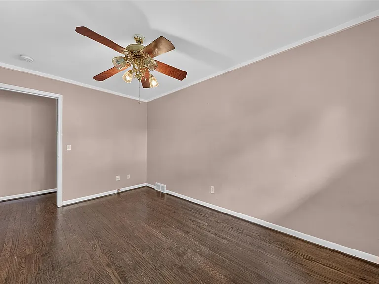 29101 Campbell Dr — Photo 18