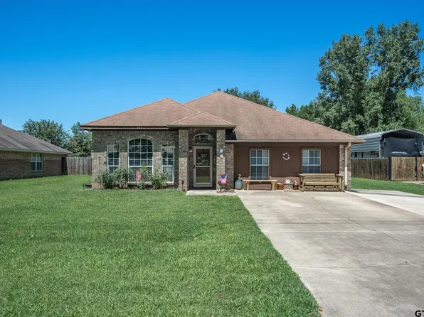 207 Oak St, Bullard, TX 75757