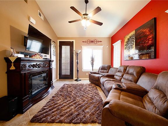 3rd image of 14668 Ava Leigh Ave