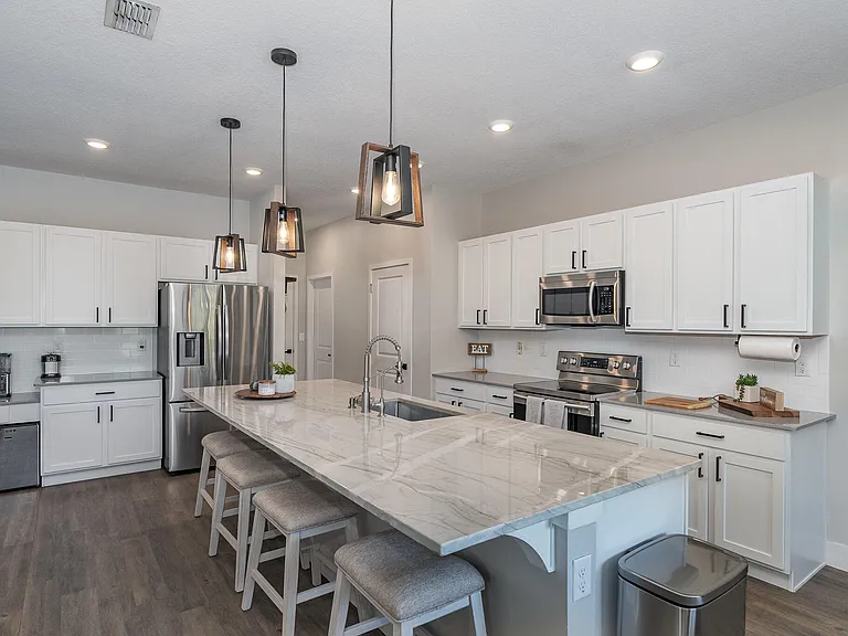 620 Cecelia Ave SE — Photo 9