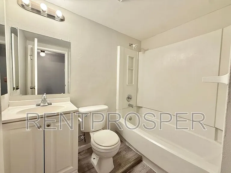 1228 Pine Sap Ct — Photo 15