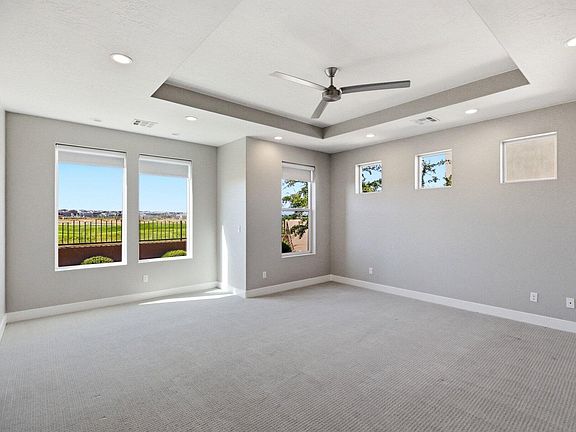 3rd image of 1317 W Shinnecock Cir