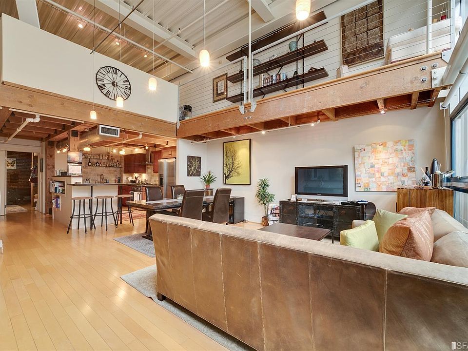 1st image of 650 Delancey St APT 215