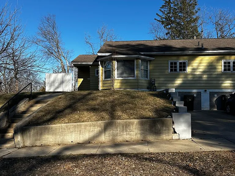 1604 College St #1606 — Photo 14