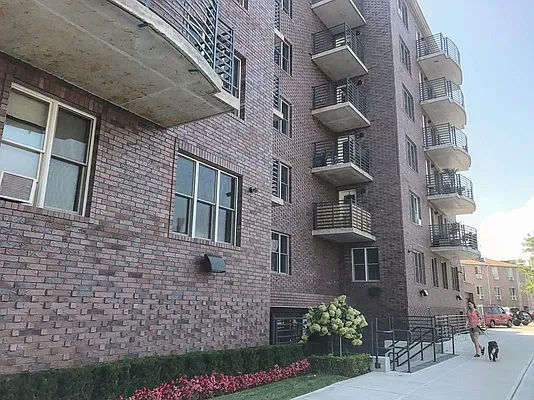 Rented by Lang Realty LLC | media 14