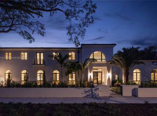 733 Biltmore Ct, Coral Gables, FL 33134