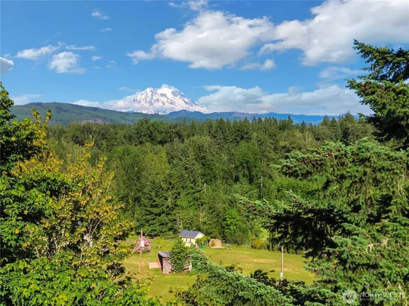 39715 Eatonville Cutoff Road E, Eatonville, WA 98328