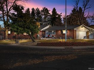 11880 Swadley Dr, Lakewood, CO 80215