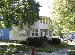 201 Maplewood Ave, Dekalb, IL 60115