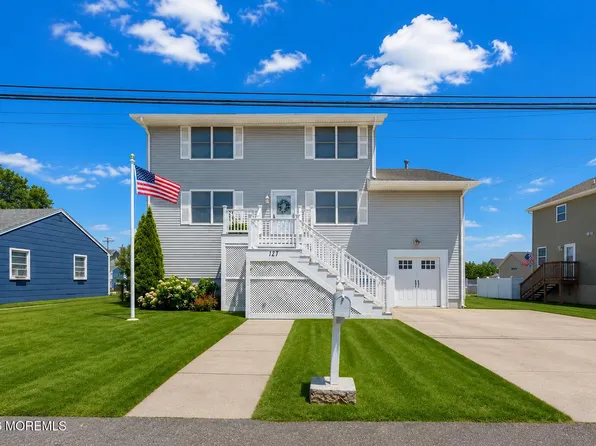 127 Waldron Road, Toms River, NJ 08753
