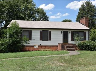 2717 Kirkstone Dr, Winston Salem, NC 27107